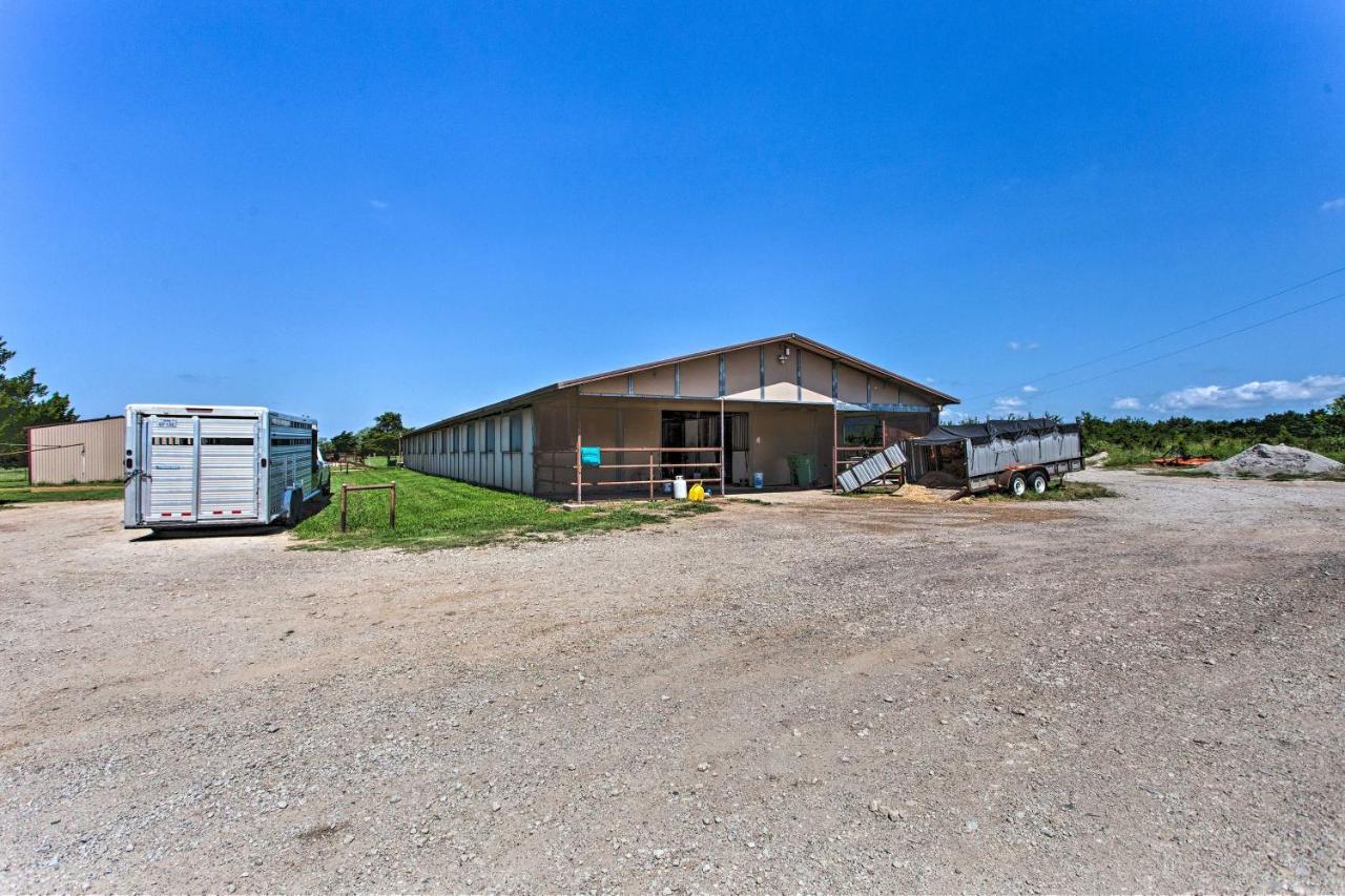 Texas Cabin On 130 Acres Walk To Lake Ray Roberts Collinsville Exterior foto